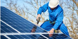 Installation Maintenance Panneaux Solaires Photovoltaïques à Vollore-Ville